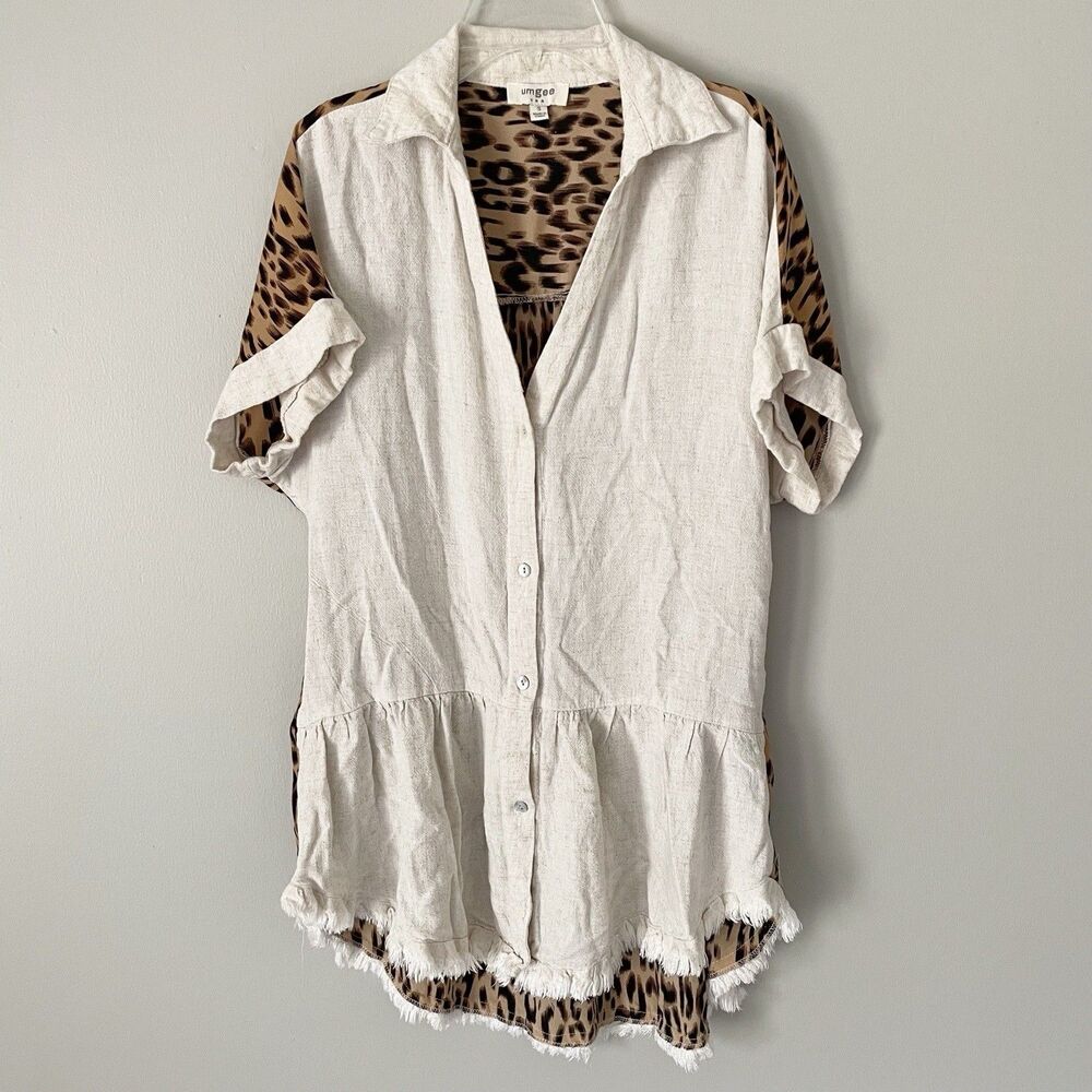 Umgee Size S Oversized Button Peplum Mixed Linen Blend Shirt Animal Print